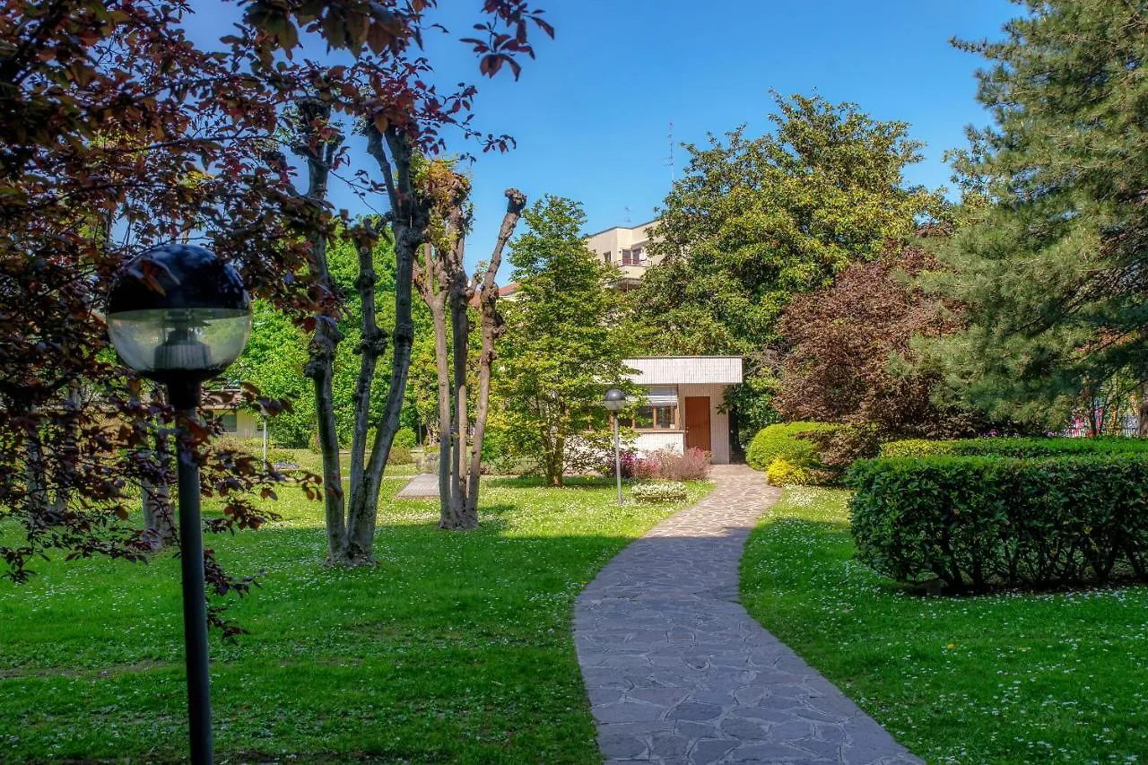 Altido Superb Flat In Porta Romana Διαμέρισμα Μιλάνο